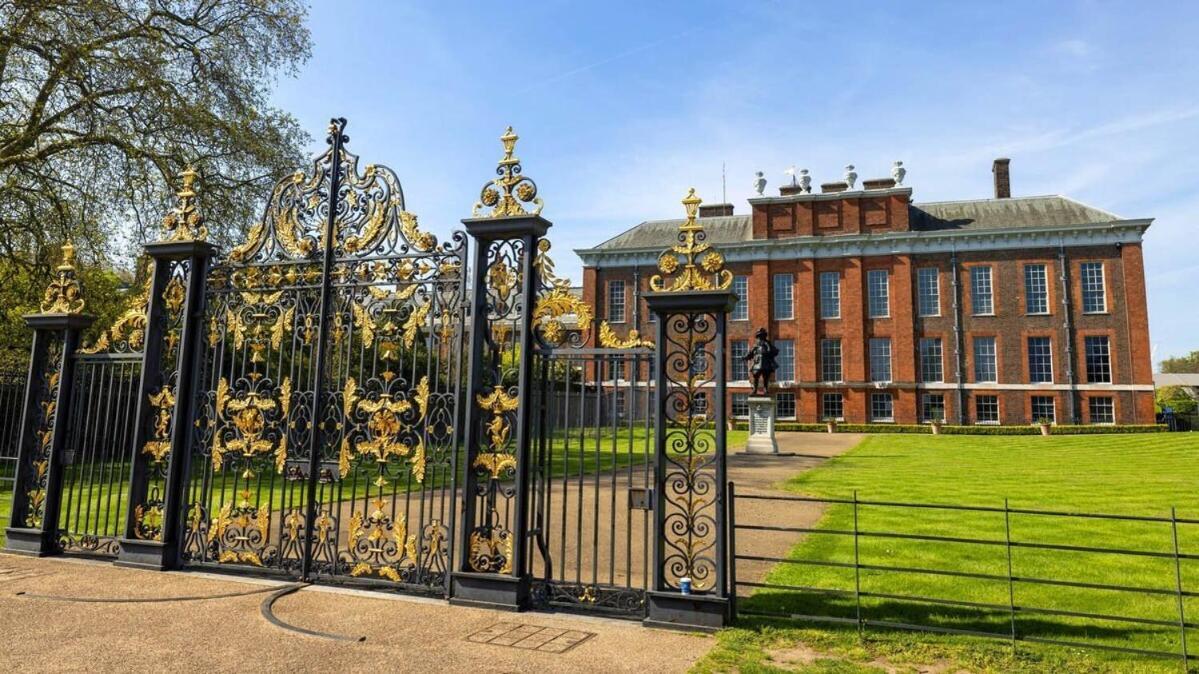 1-Bed Apartment, Close To Kensington Olympia With Free Wi-Fi & Netflix London Exteriör bild
