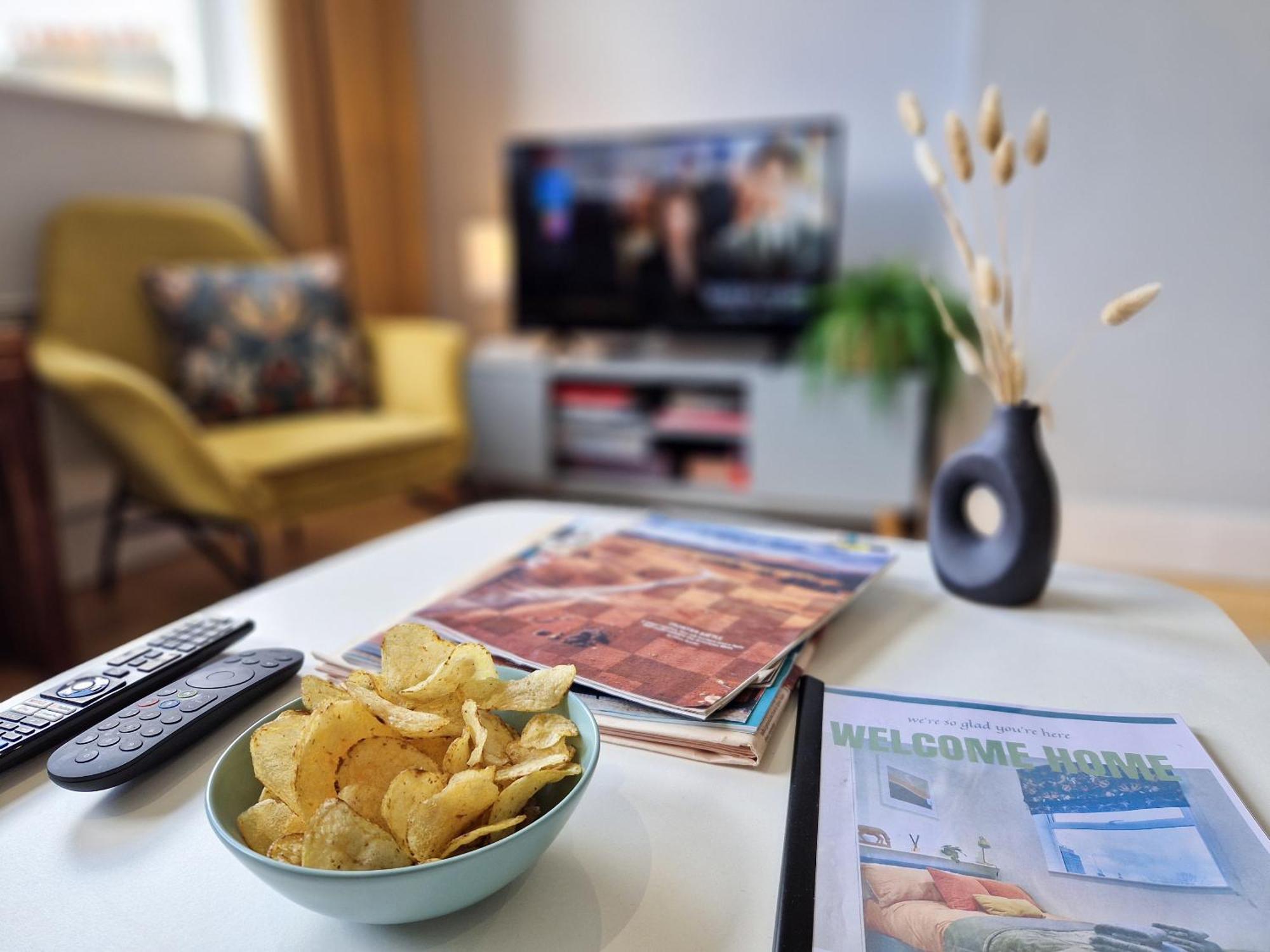 1-Bed Apartment, Close To Kensington Olympia With Free Wi-Fi & Netflix London Exteriör bild