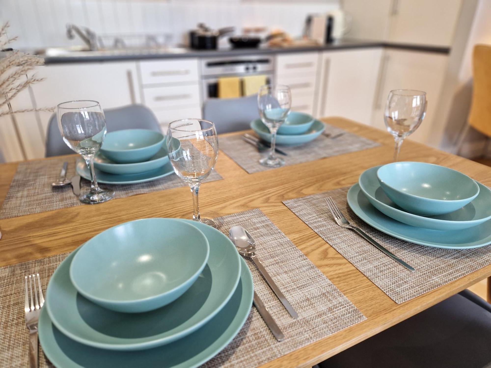 1-Bed Apartment, Close To Kensington Olympia With Free Wi-Fi & Netflix London Exteriör bild